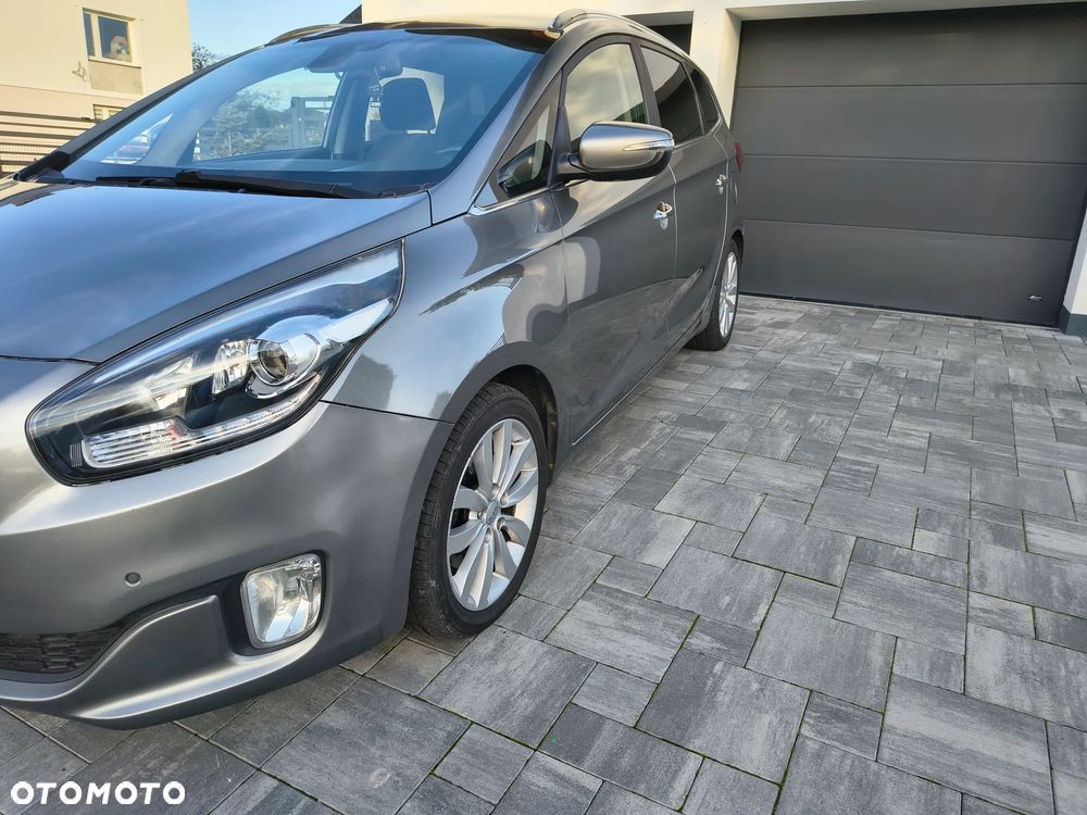 Kia Carens 1.7 CRDi 115 Fifa World Cup Edition - 13