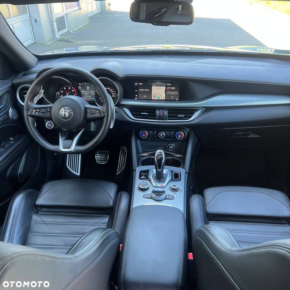 Alfa Romeo Stelvio 2.0 Turbo Veloce Q4 - 6