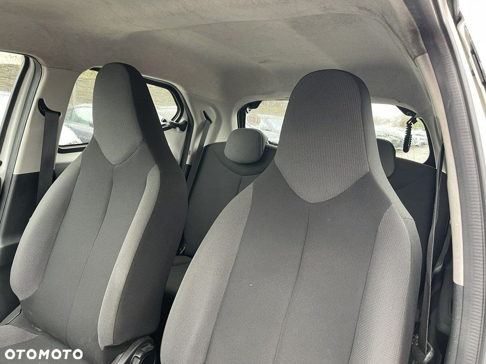 Toyota Aygo 1.0 VVT-i Color Edition - 12