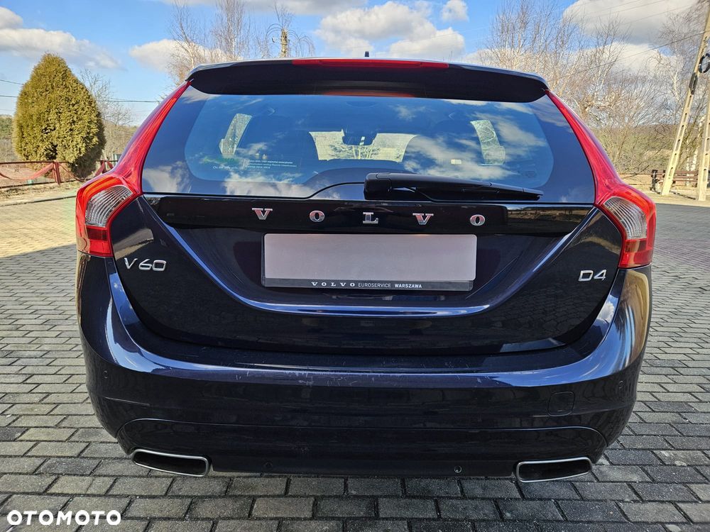 Volvo V60 D4 Momentum - 7