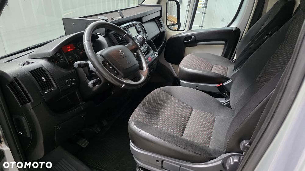Peugeot BOXER - 9