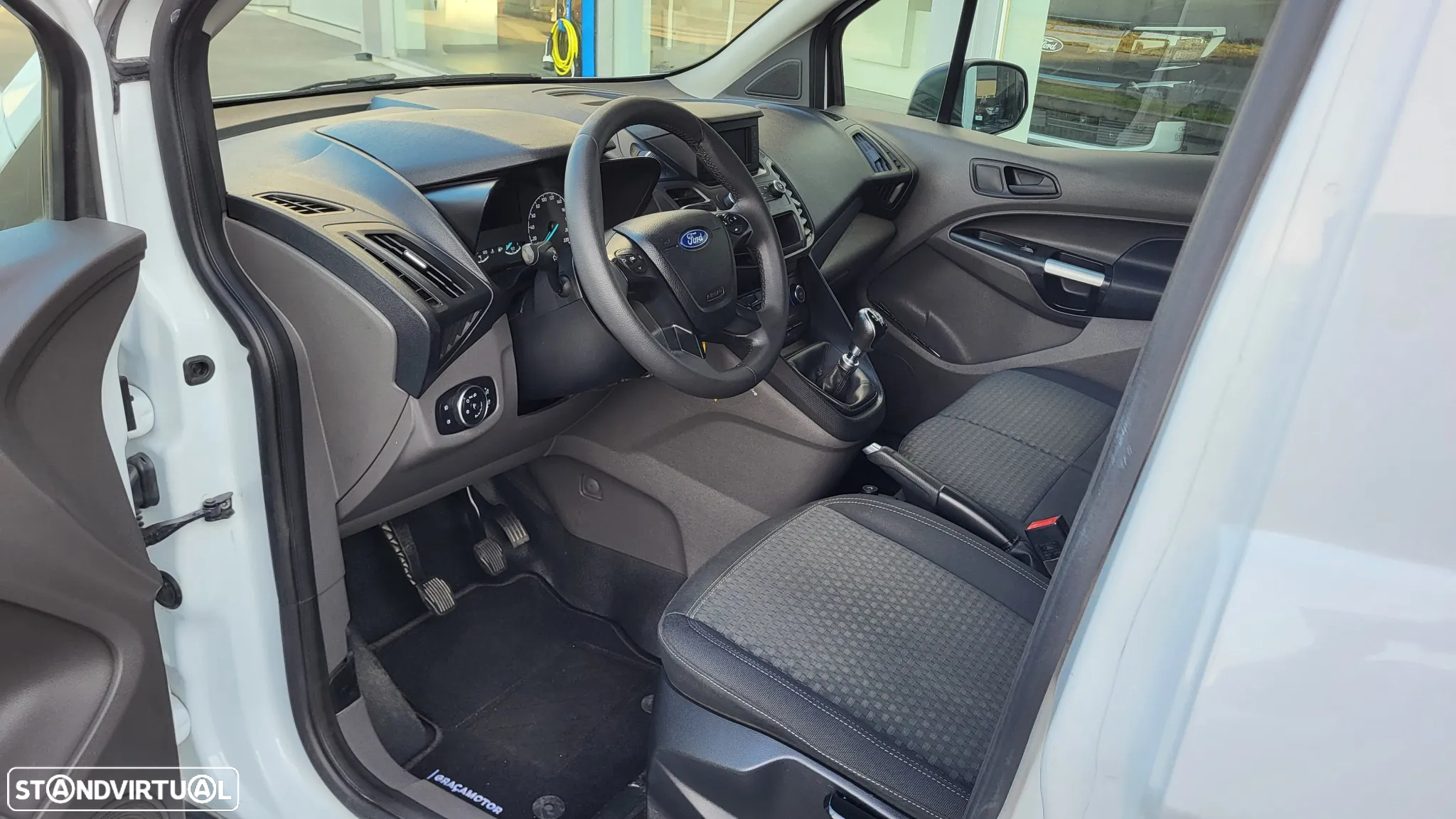 Ford Transit Connect L2 (Longa) 120cv - 8