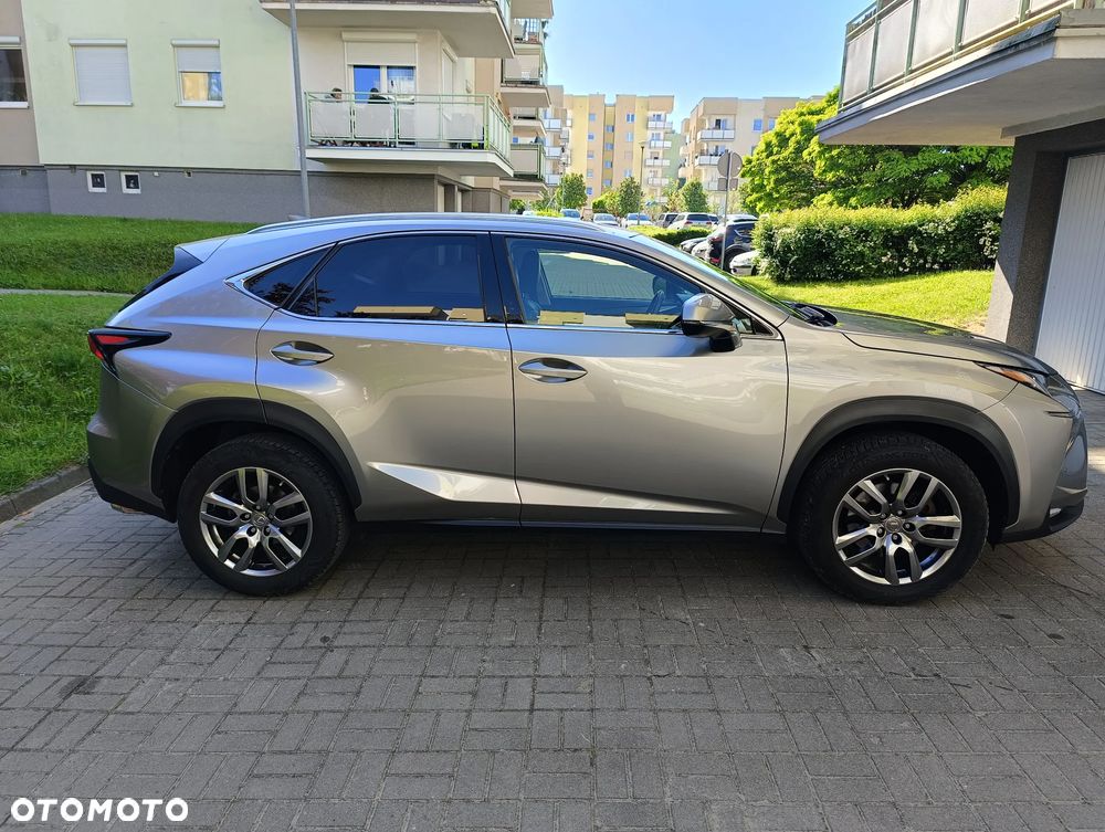 Lexus NX 200t Comfort AWD - 6