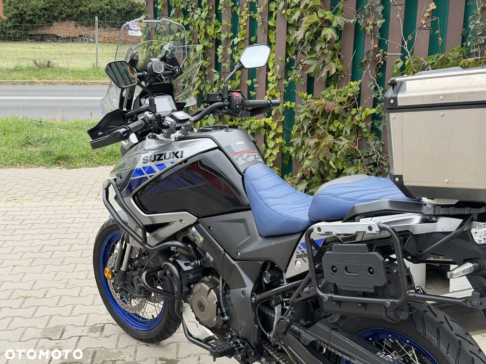 Suzuki DL - 25