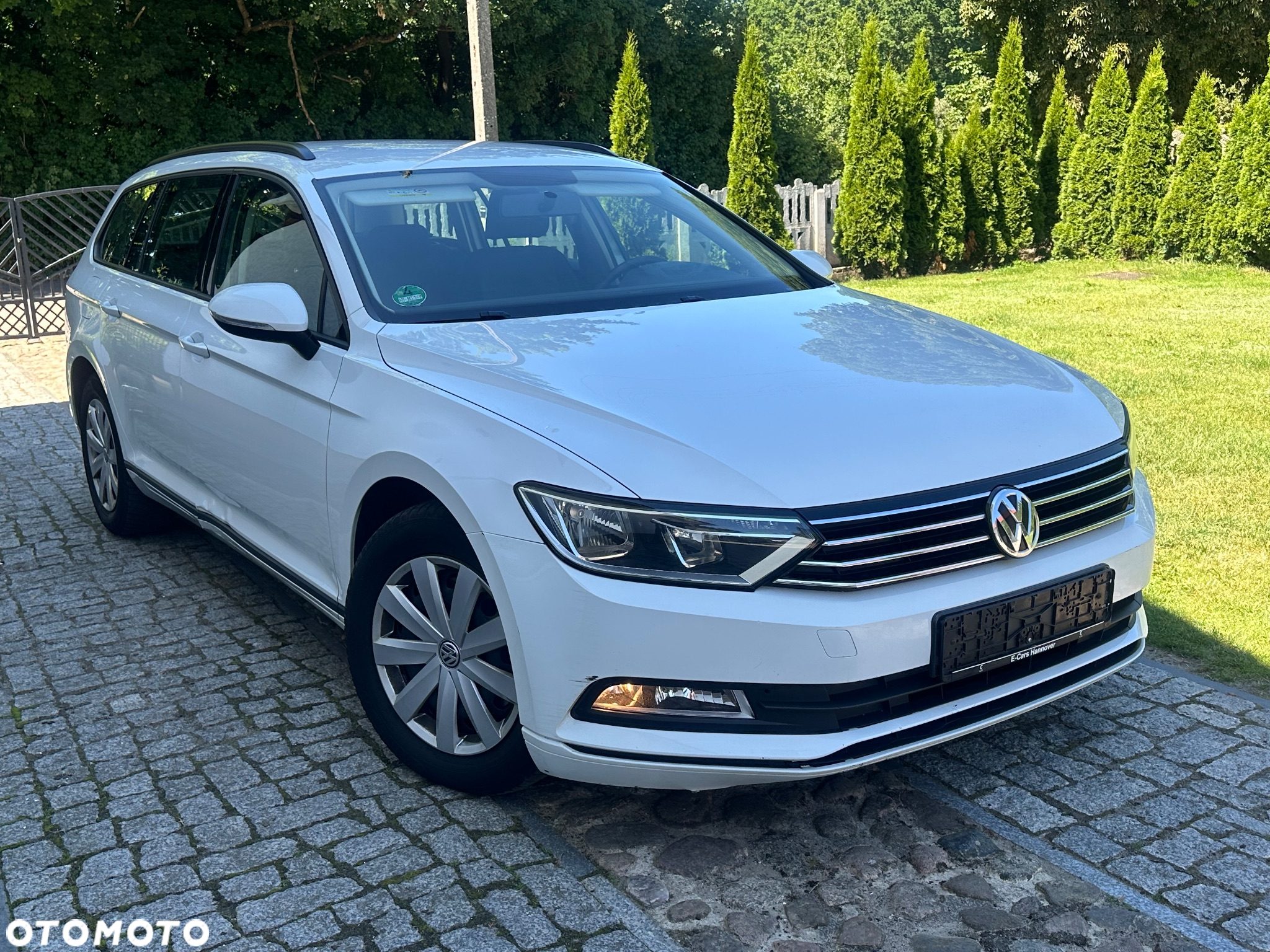 Volkswagen Passat Variant 1.6 TDI SCR BlueMotion Trendline - 2