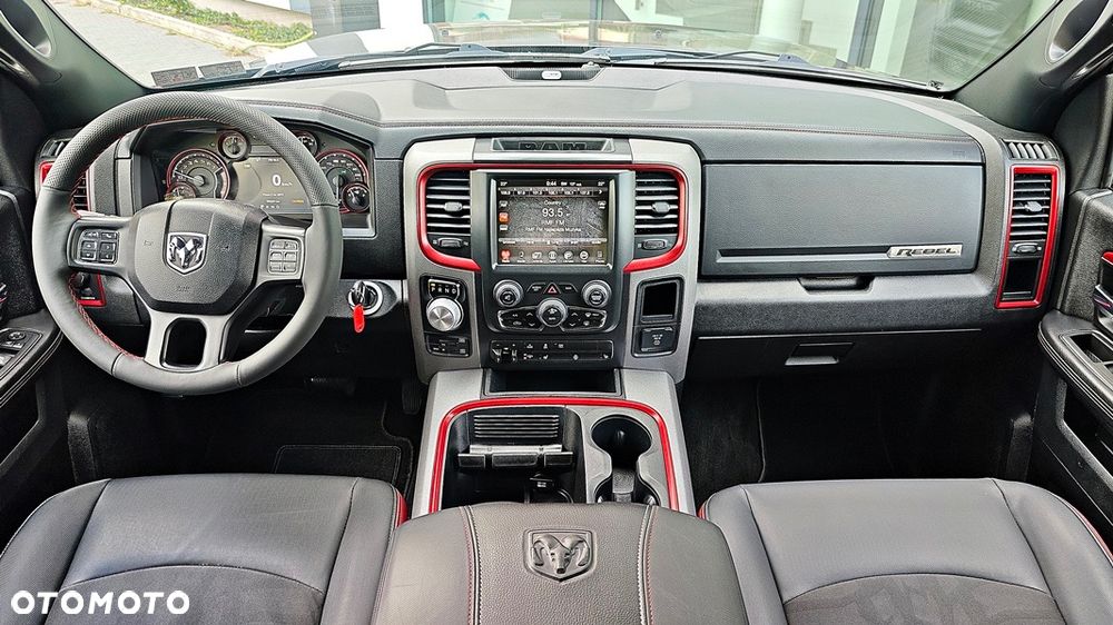 Dodge RAM 1500 5.7 4x4 - 4