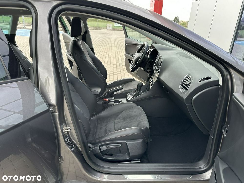 Seat Leon Sportstourer 2.0 TDI DPF DSG FR - 15