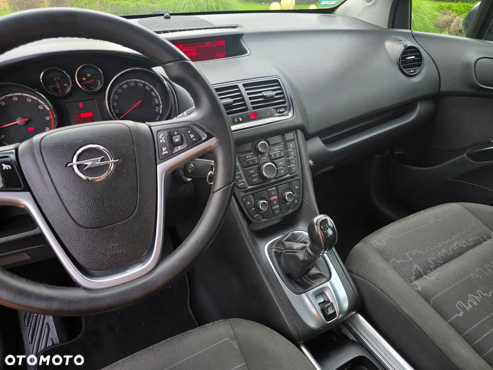 Opel Meriva 1.4 T Cosmo - 32