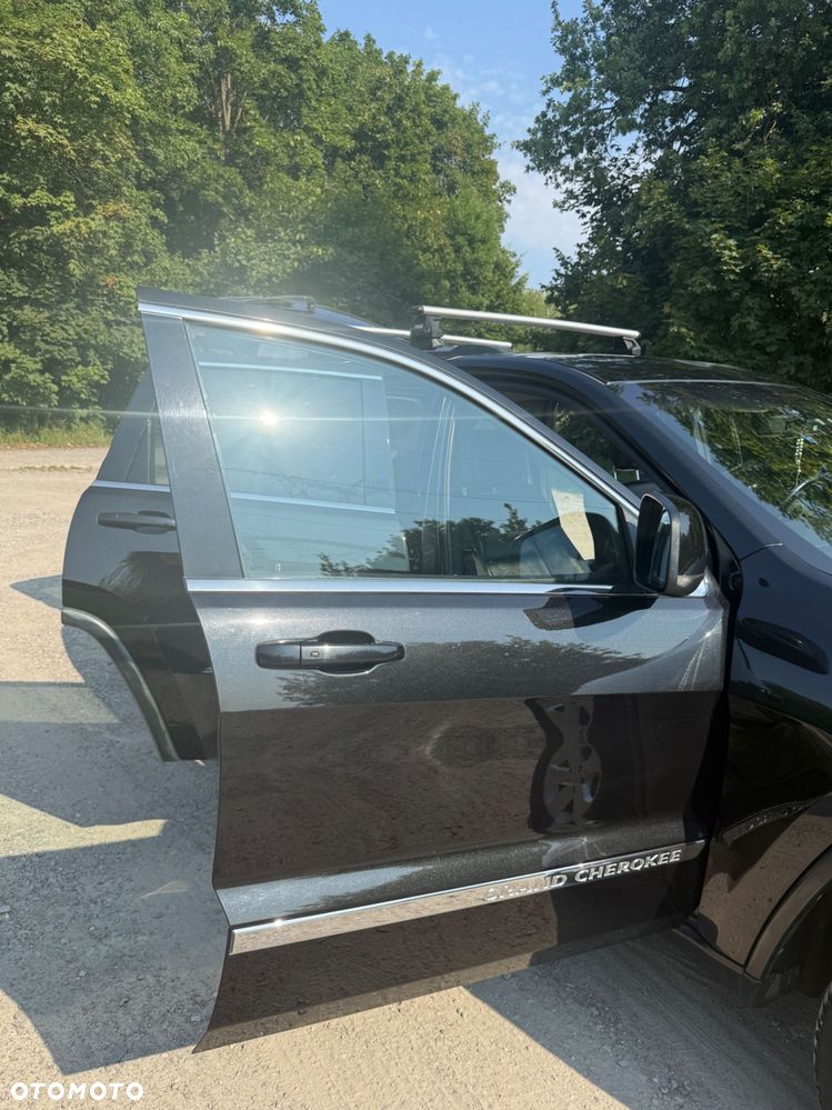 Jeep Grand Cherokee - 6