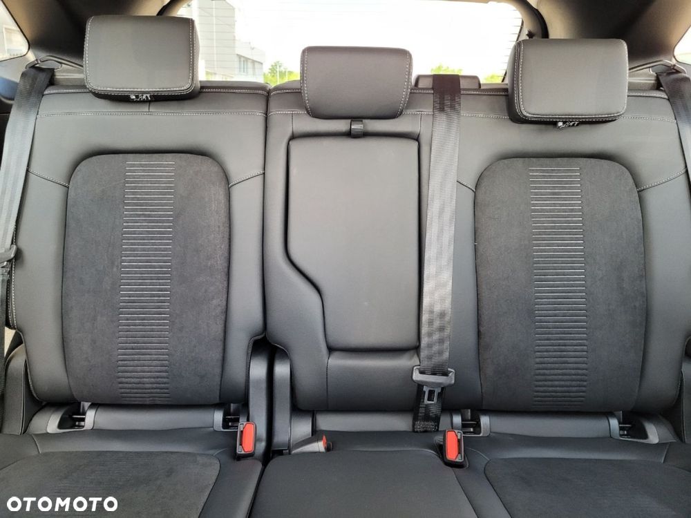 Ford Kuga - 29
