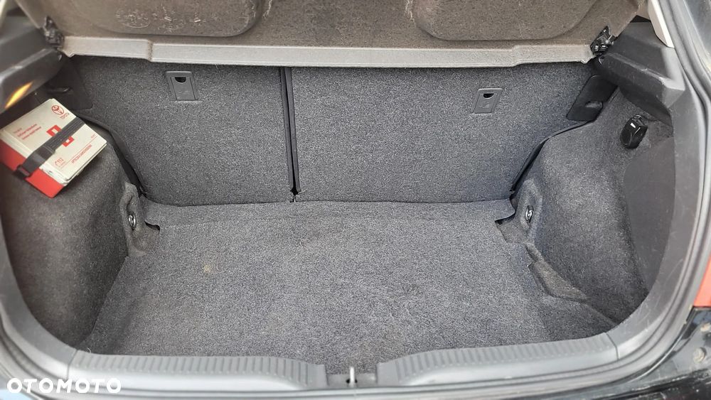Toyota Auris 1.33 VVT-i Life - 17