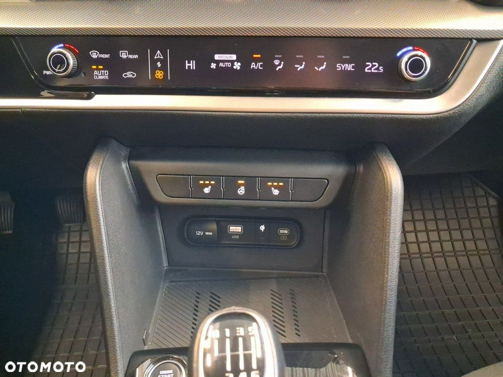 Kia Sportage - 21