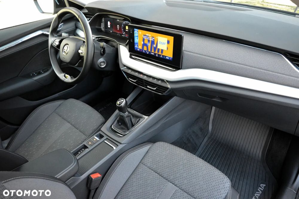 Skoda Octavia 1.5 TSI ACT Style - 15