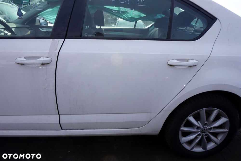 DRZWI TYLNE LEWE OCTAVIA III 5E3 LB LIFTBACK LF9E  BIAŁY SKODA 2012-2016 - 3