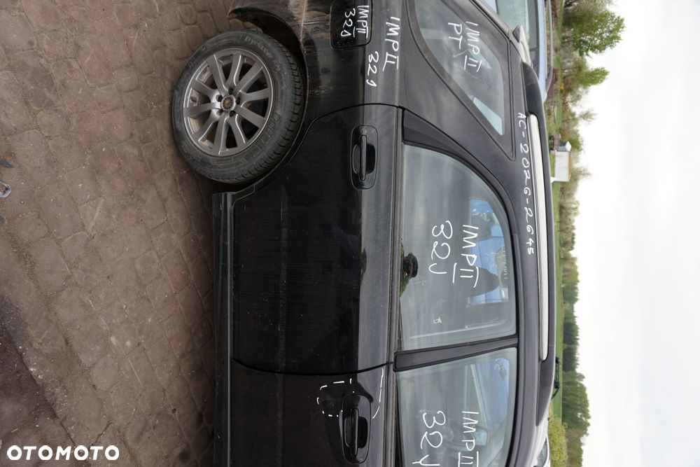 DRZWI TYLNE PRAWE IMPREZA II GD LIFT KOMBI 32J  CZARNY SUBARU 2006-2007 - 1