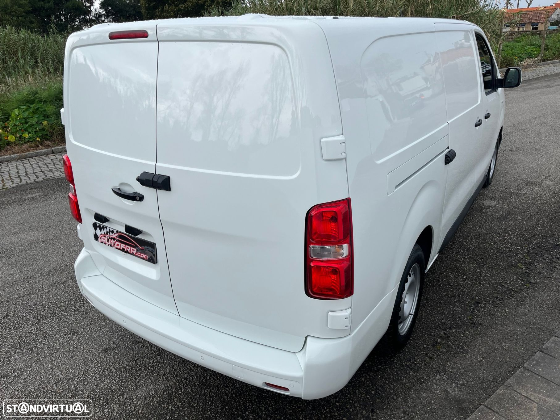 Citroën Jumpy Confort Plus XL BlueHDi 120 Business - 8