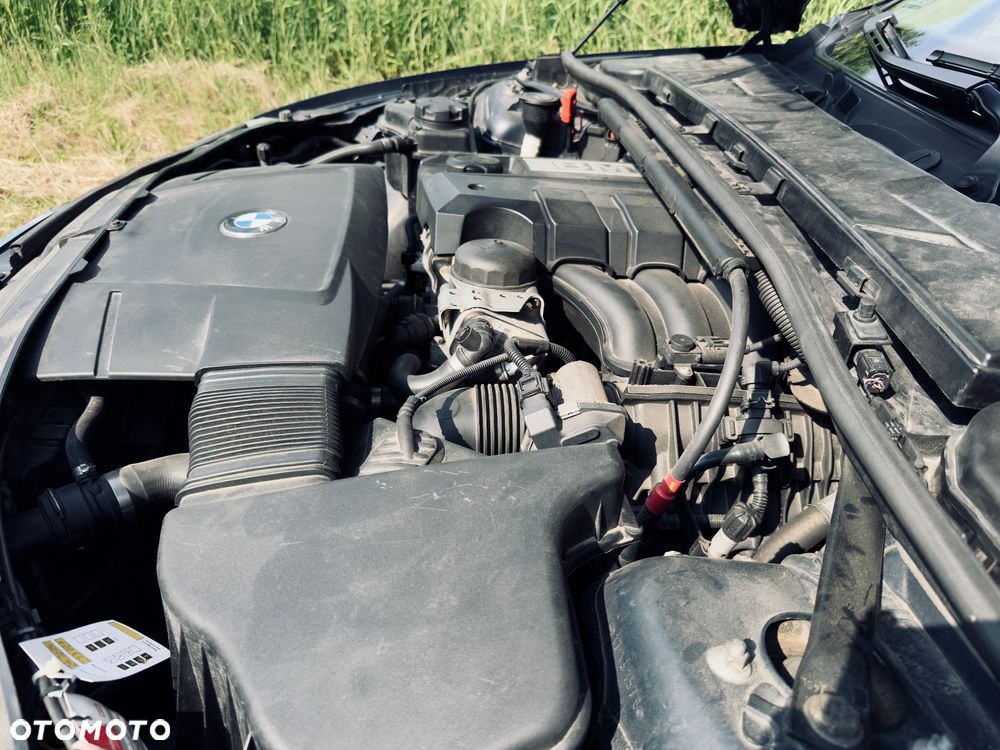 BMW Seria 3 318i Edition Lifestyle - 17