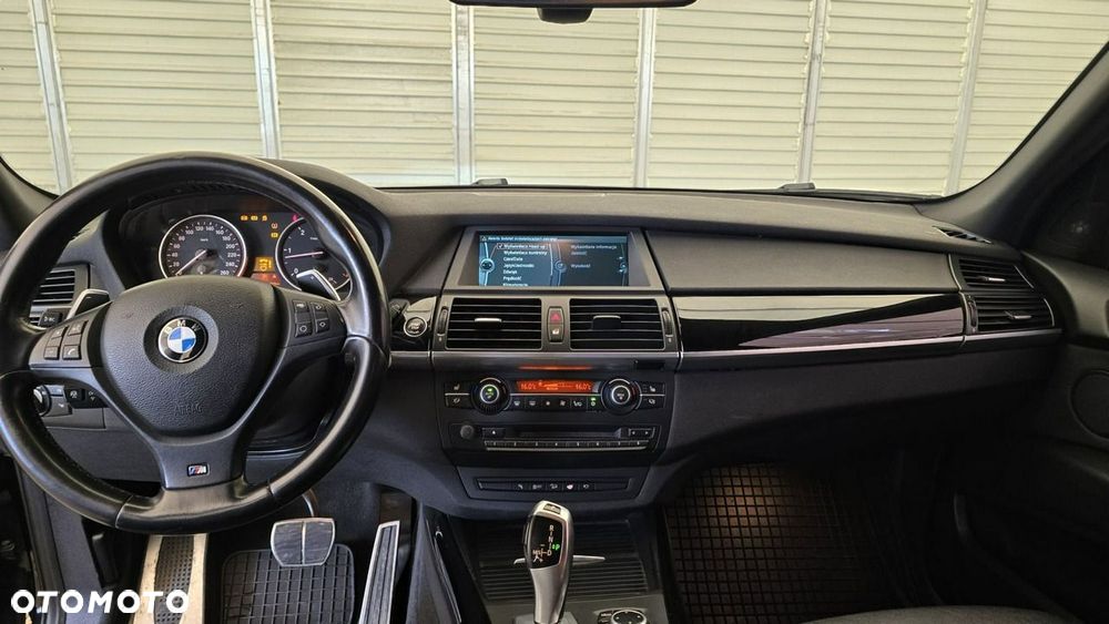 BMW X5 - 16