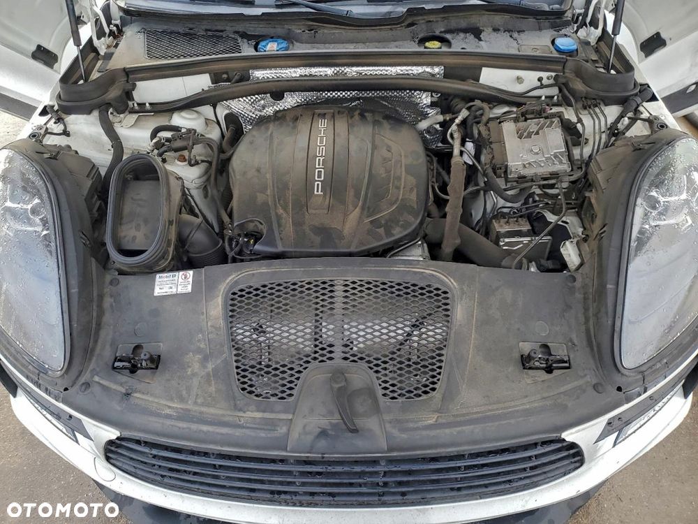 Porsche Macan - 11