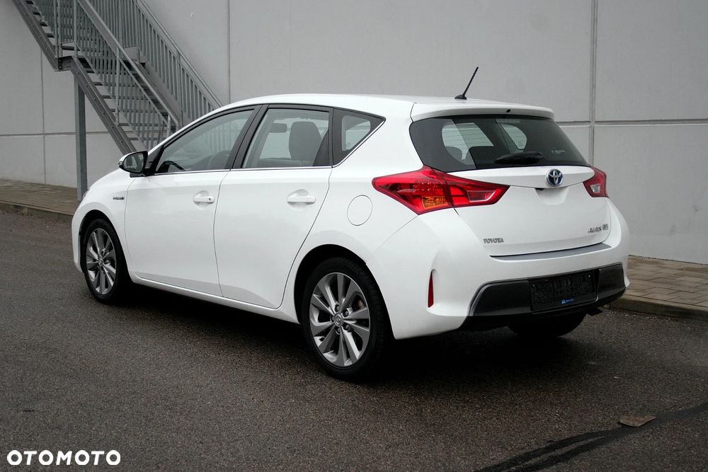 Toyota Auris - 8