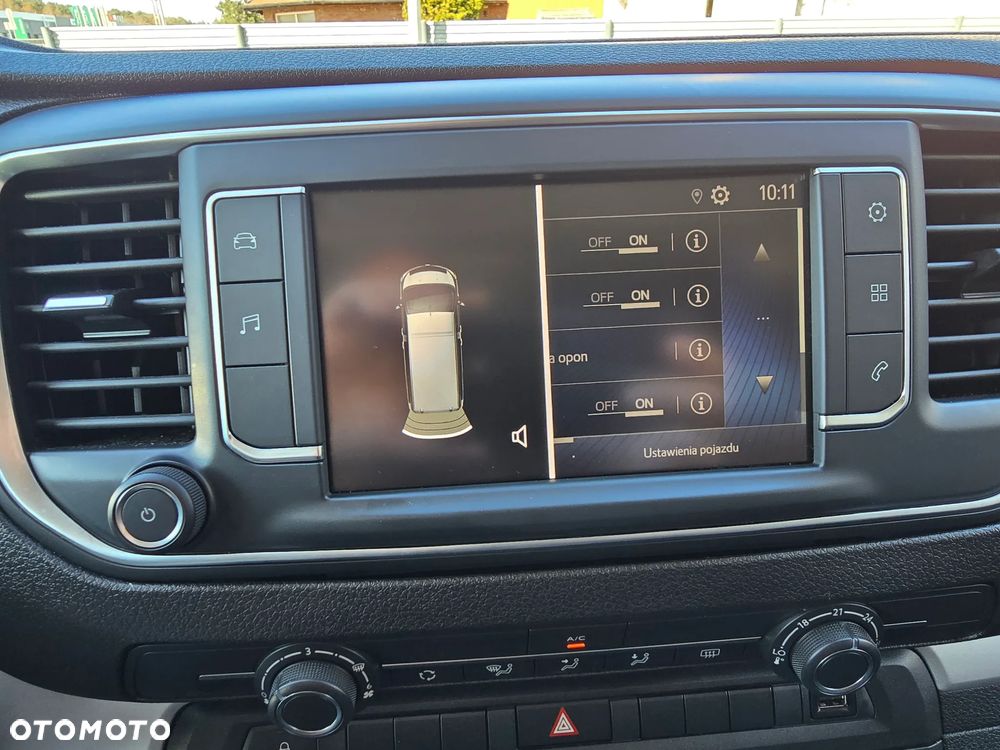Toyota Proace Verso - 32