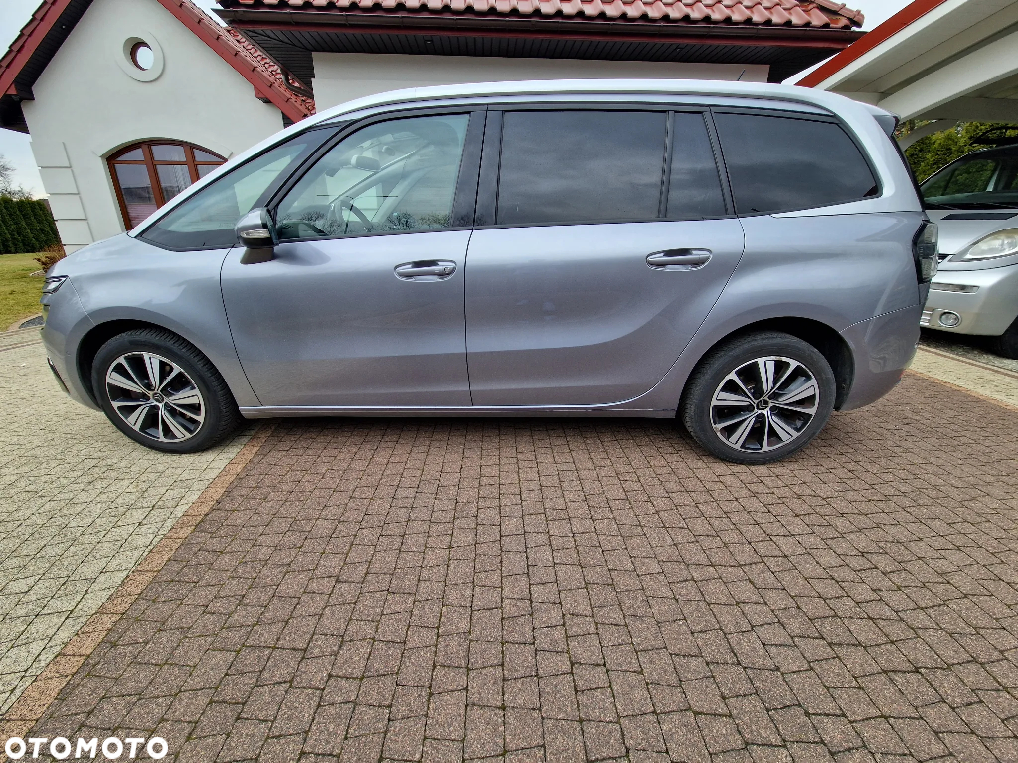 Citroën C4 SpaceTourer Grand 2.0 BlueHDi Shine Pack S&S EAT8 - 10