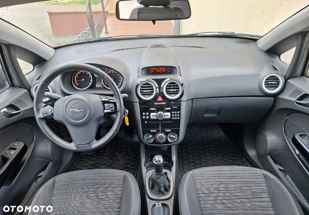 Opel Corsa - 23