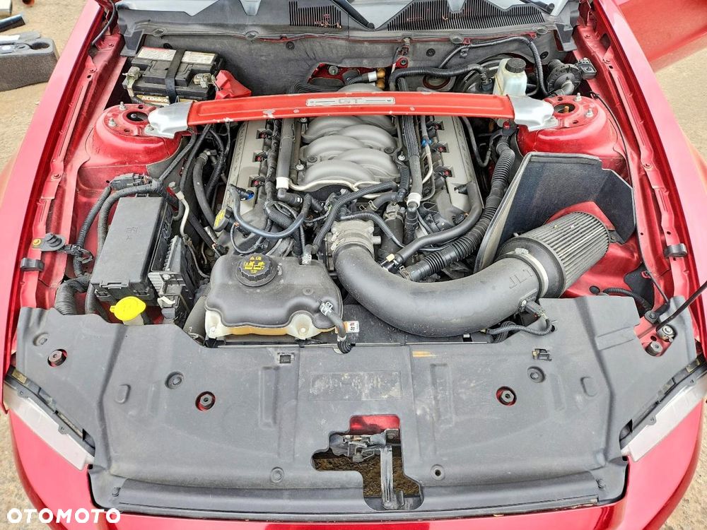 Ford Mustang 5.0 V8 GT - 10