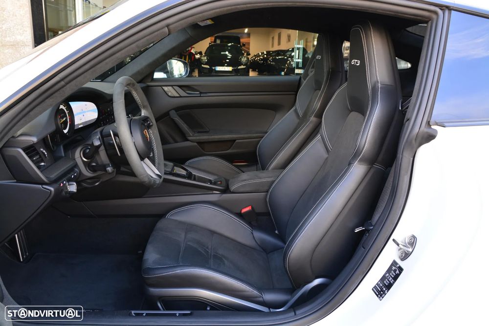 Porsche 911 (992) GT3 PDK - 43