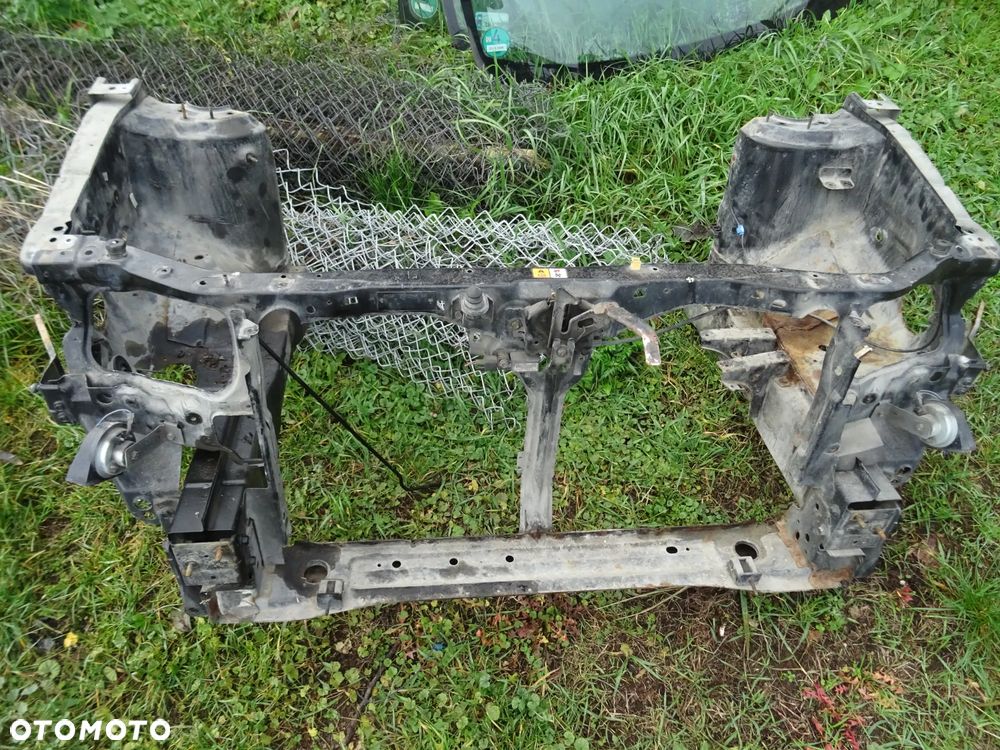 FORD MAVERICK PAS PRZEDNI MASKA LAMPA ZDERZAK BLOTNIK CZESCI ROZNE