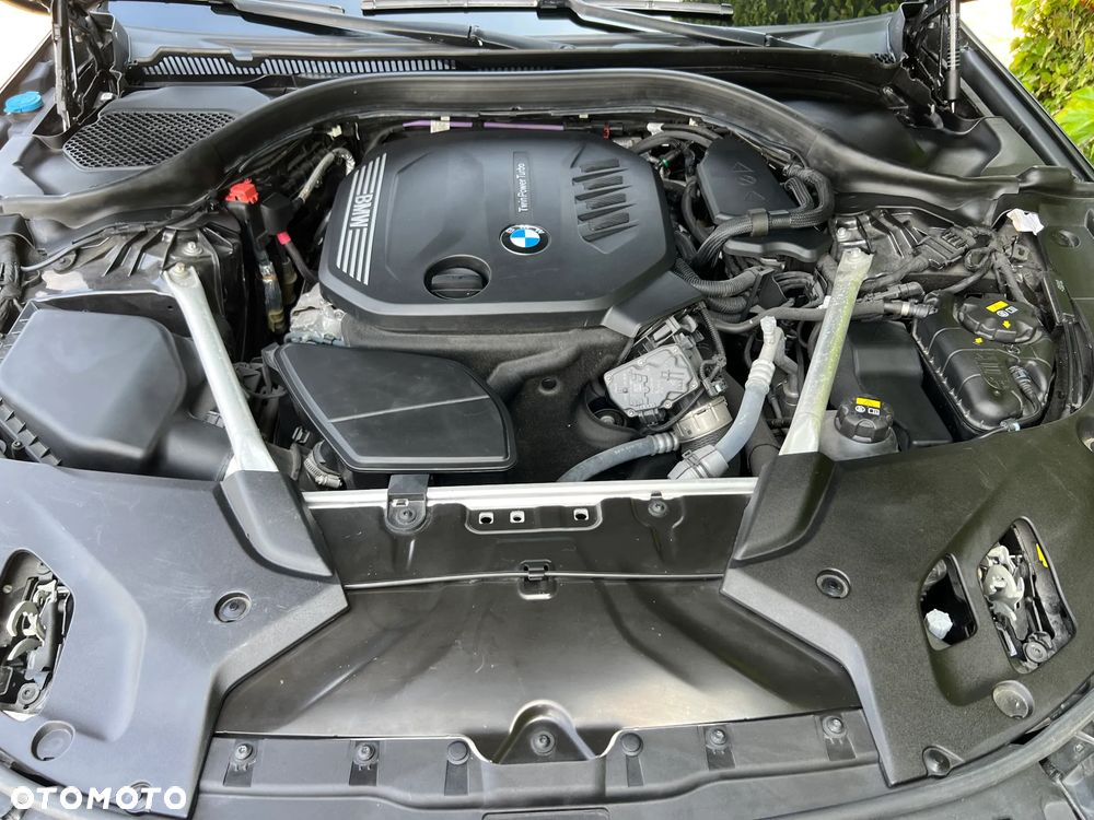 BMW Seria 5 - 18
