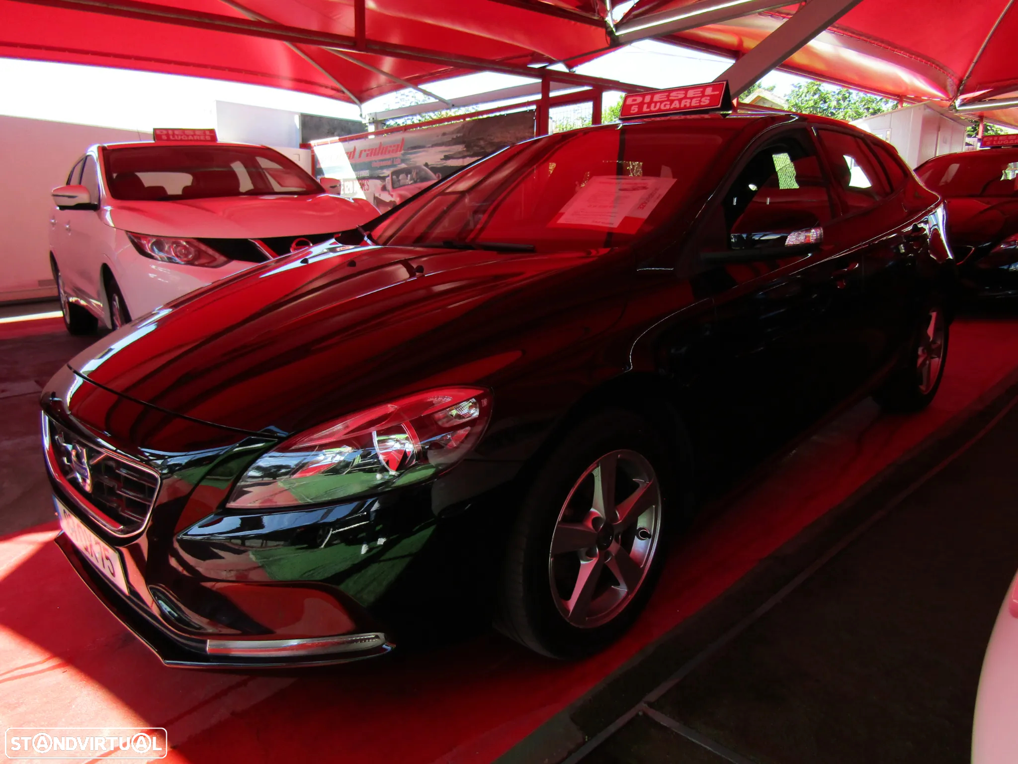 Volvo V40 2.0 D2 Kinetic - 5