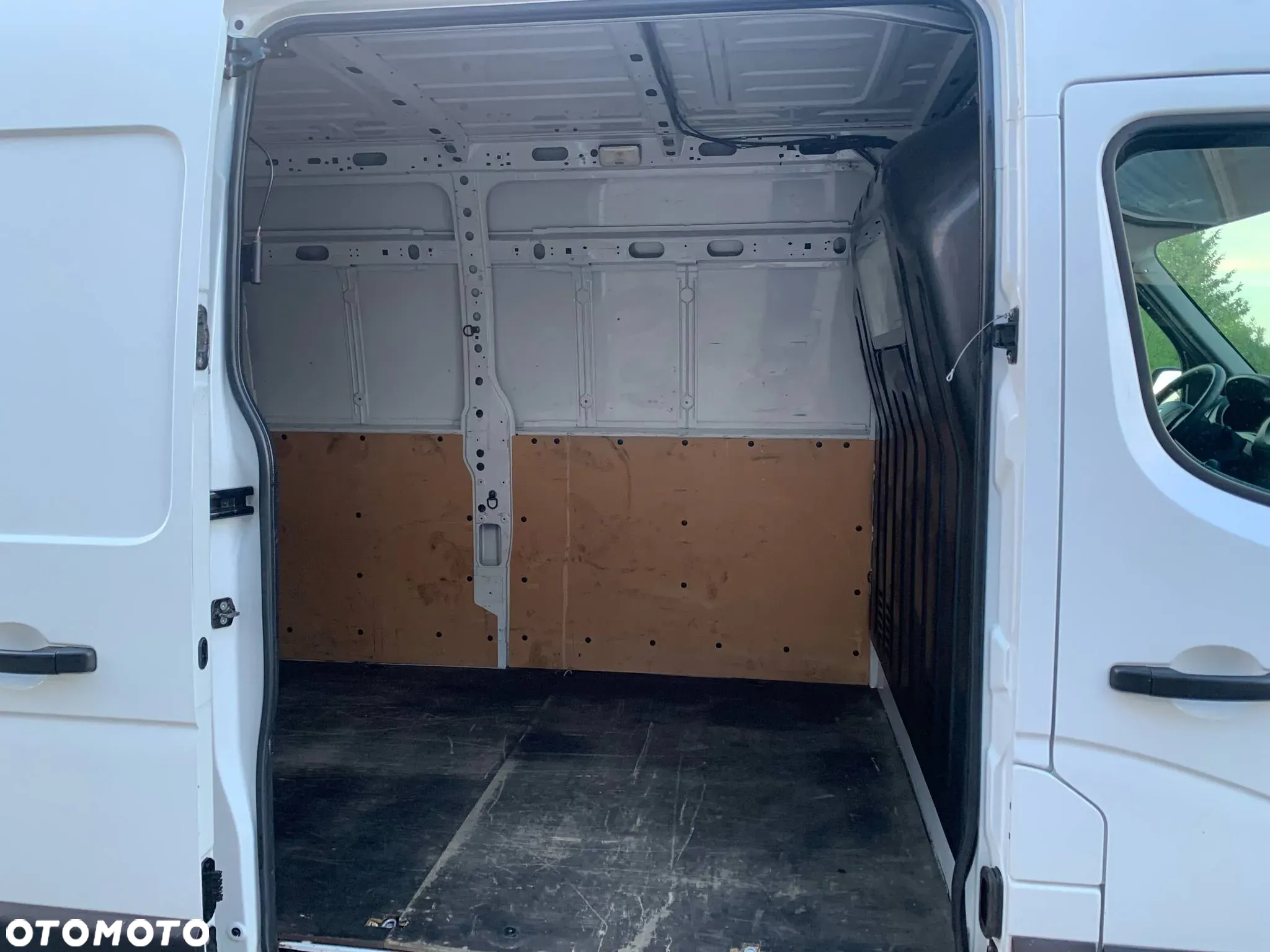 Renault Master Long Bluetooth - 17