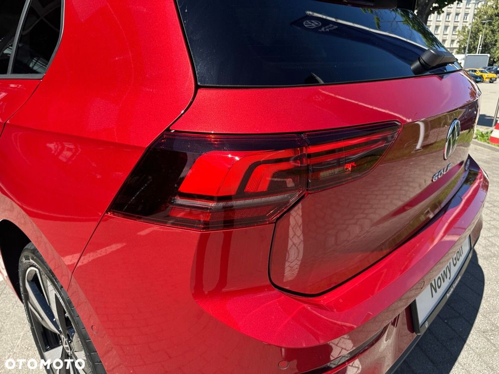 Volkswagen Golf - 32