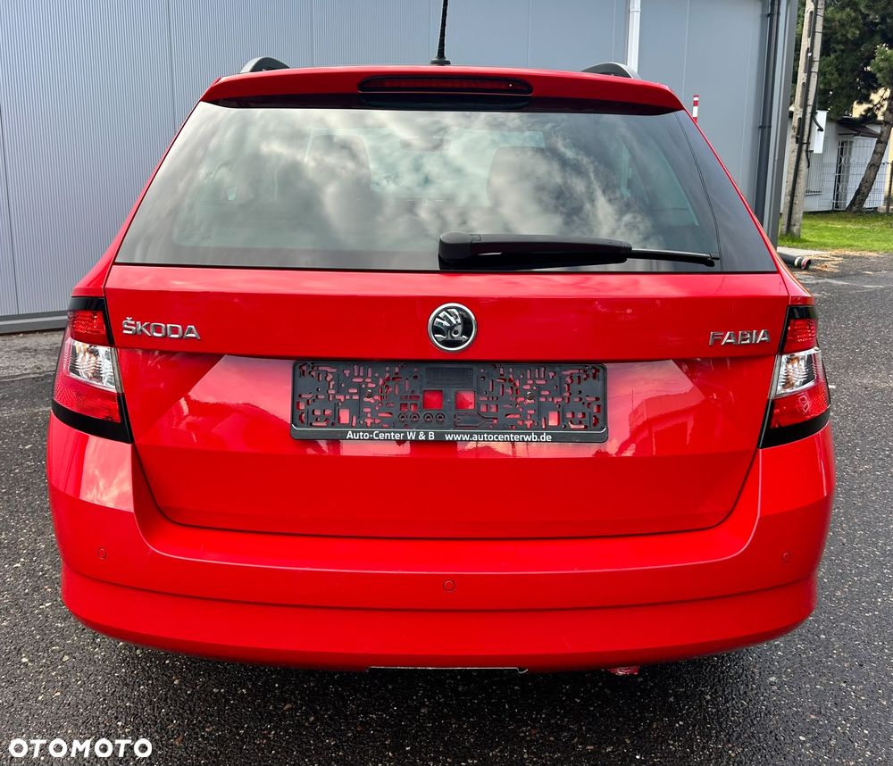 Skoda Fabia 1.2 TSI DSG Joy - 19
