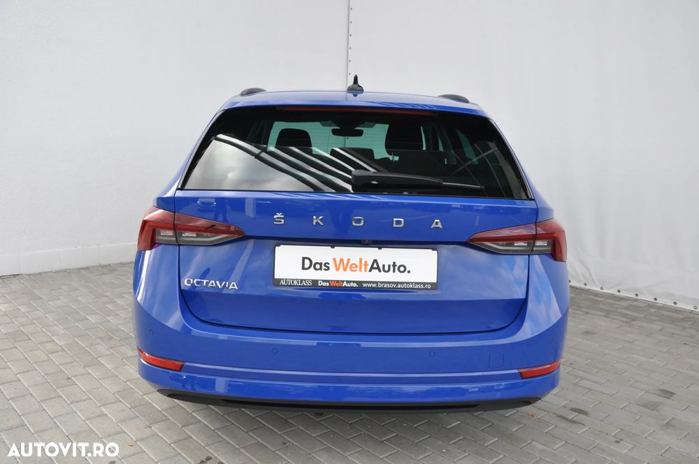 Skoda Octavia Combi 2.0 TDI DSG Ambition - 4