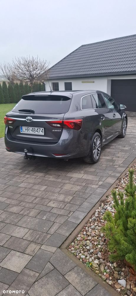 Toyota Avensis 2.0 D-4D Selection - 3