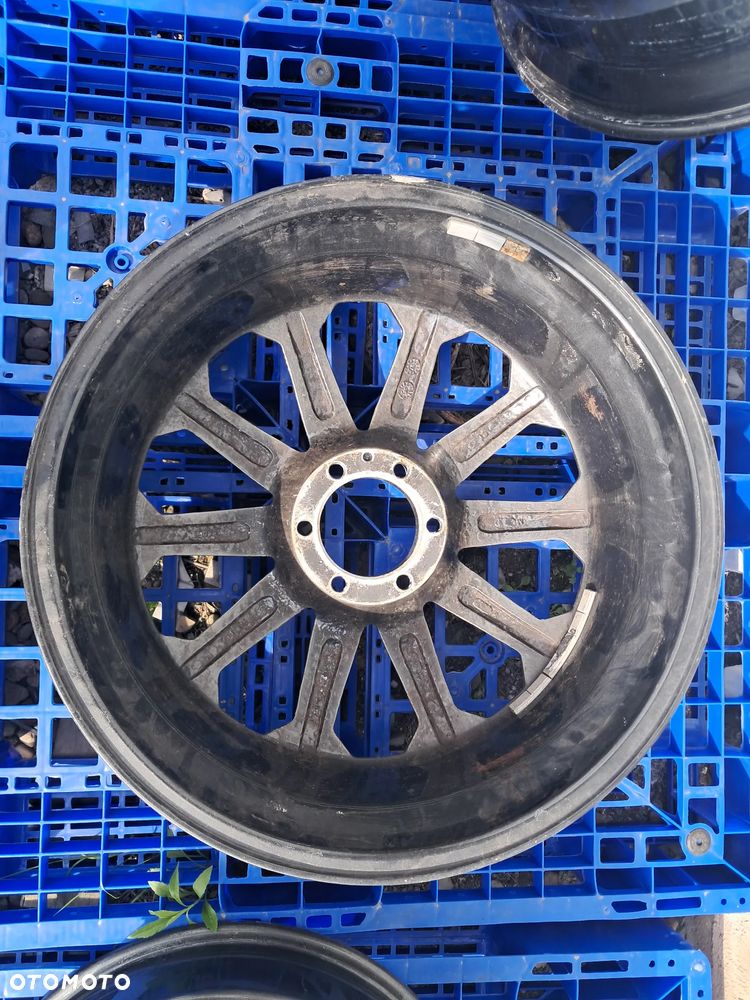 Felgi Aluminiowe R22 6×139,7  M12x1,5  67,1 - 12