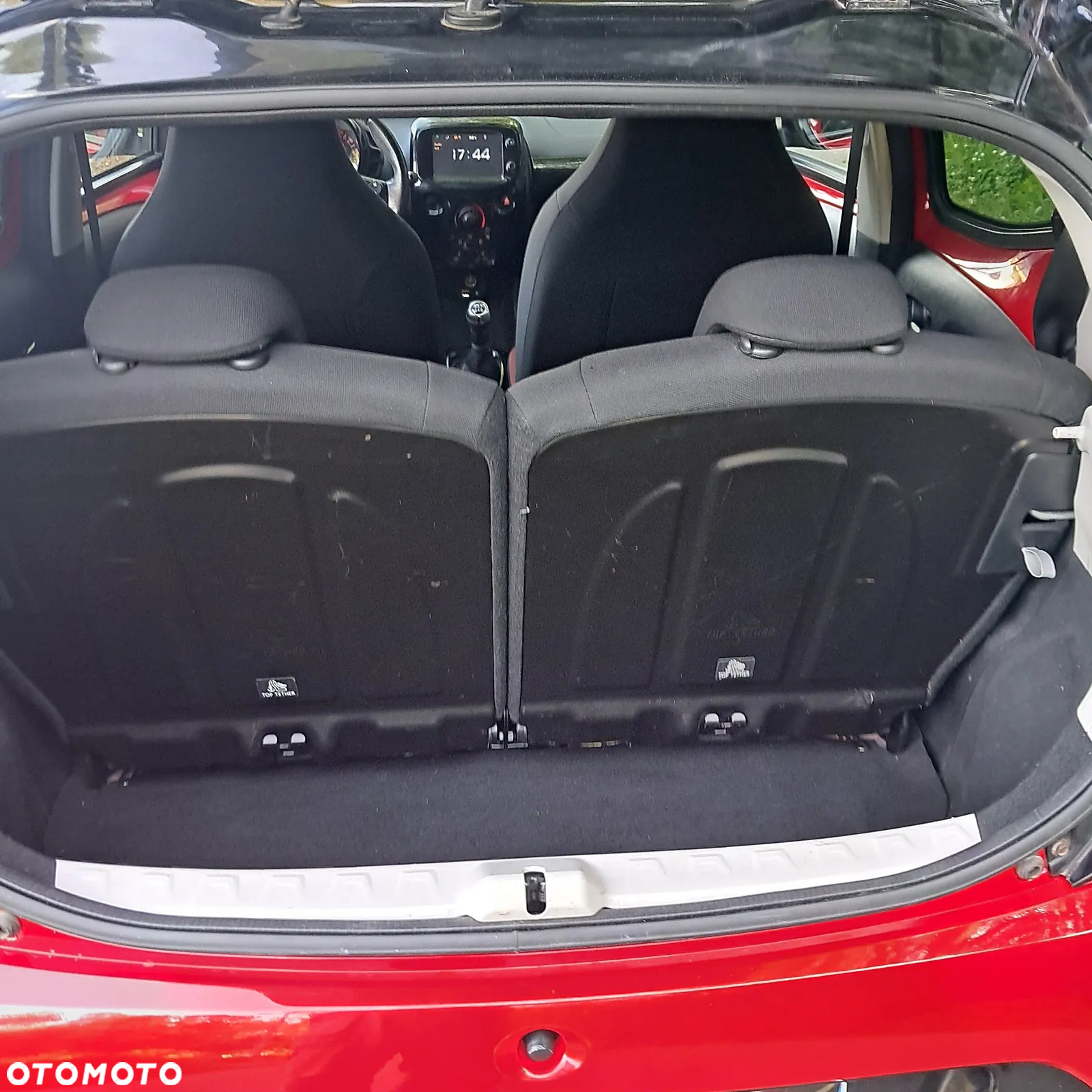 Toyota Aygo x-play Edition S+ - 23