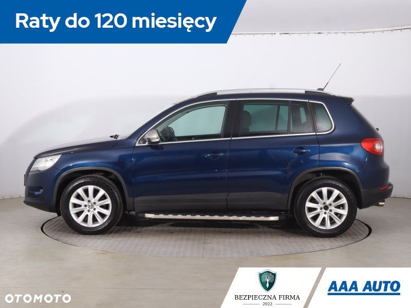 Volkswagen Tiguan - 4
