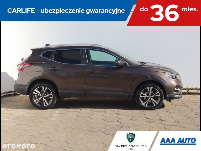 Nissan Qashqai - 8
