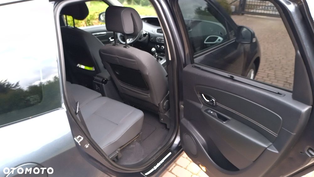 Renault Scenic 1.6 16V Authentique - 7