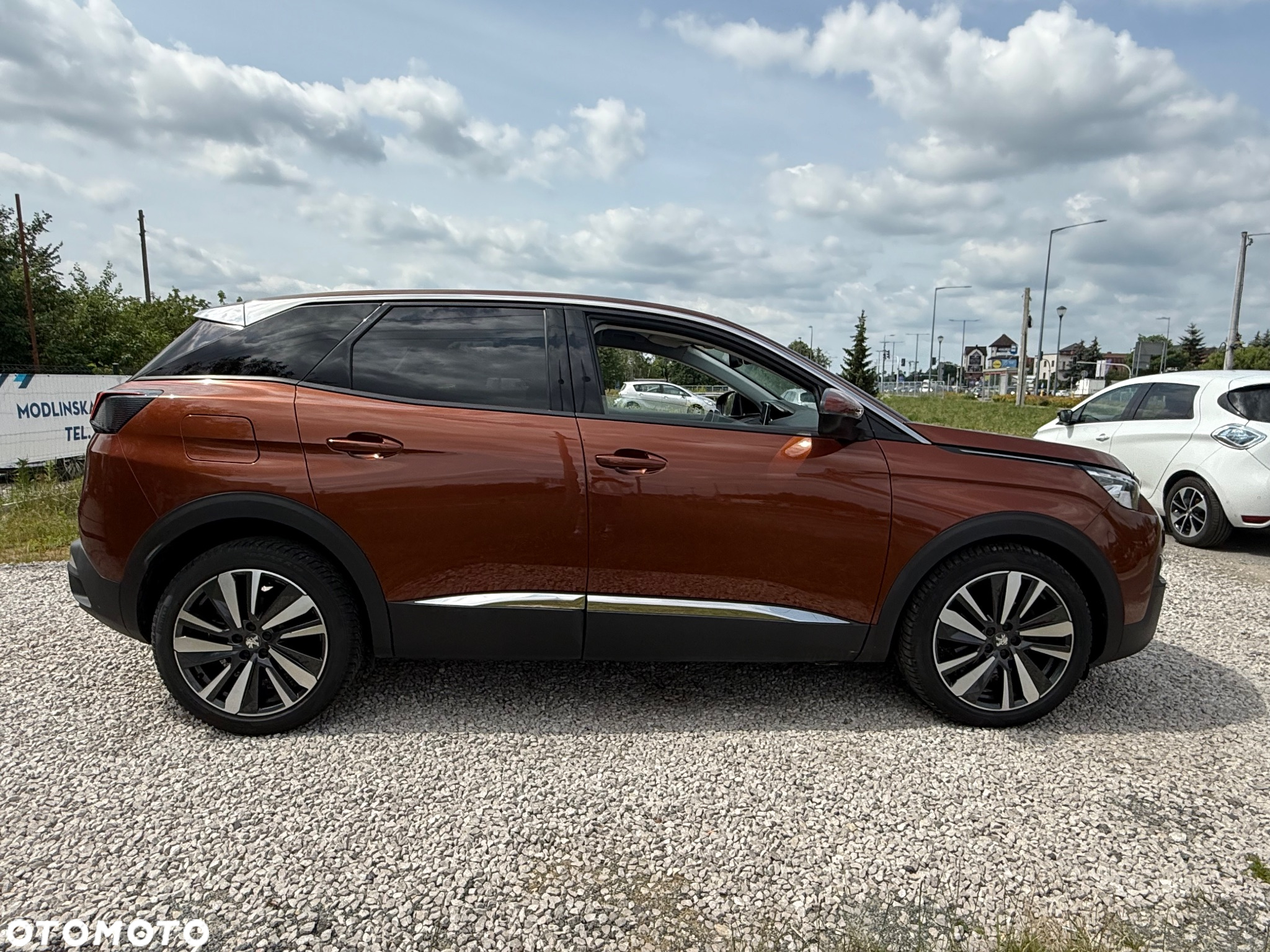 Peugeot 3008 1.2 PureTech Allure Pack S&S EAT8 - 32