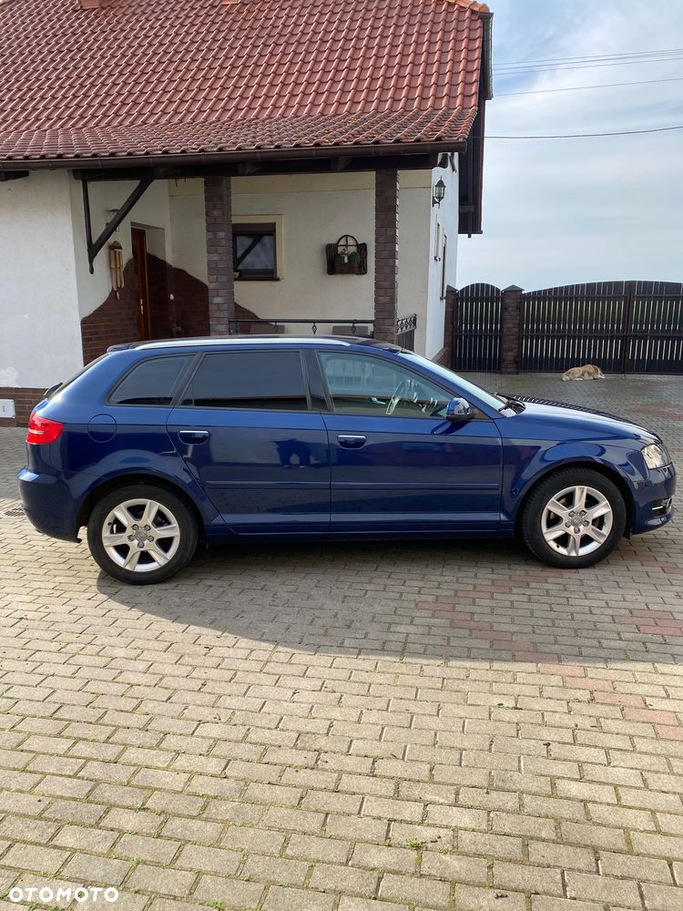 Audi A3 Sportback - 4