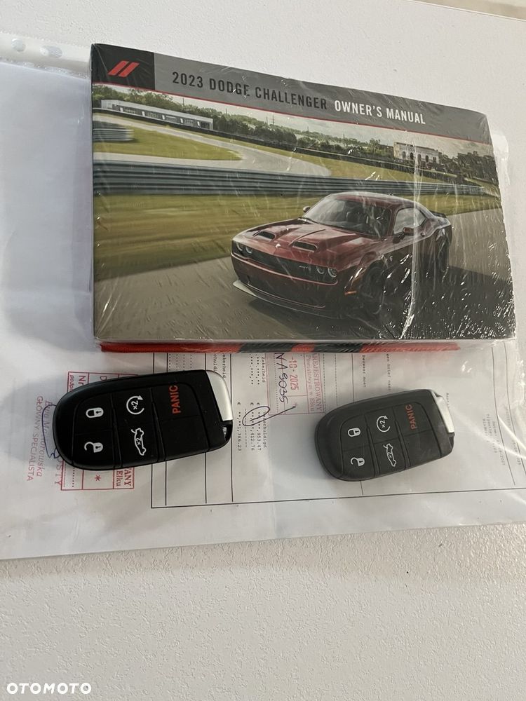 Dodge Challenger Automatik R/T Plus - 26