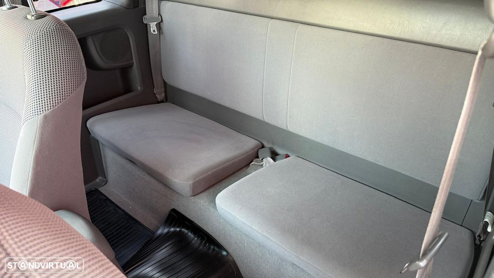 Toyota Hilux 2.5 D-4D 4WD CE - 7