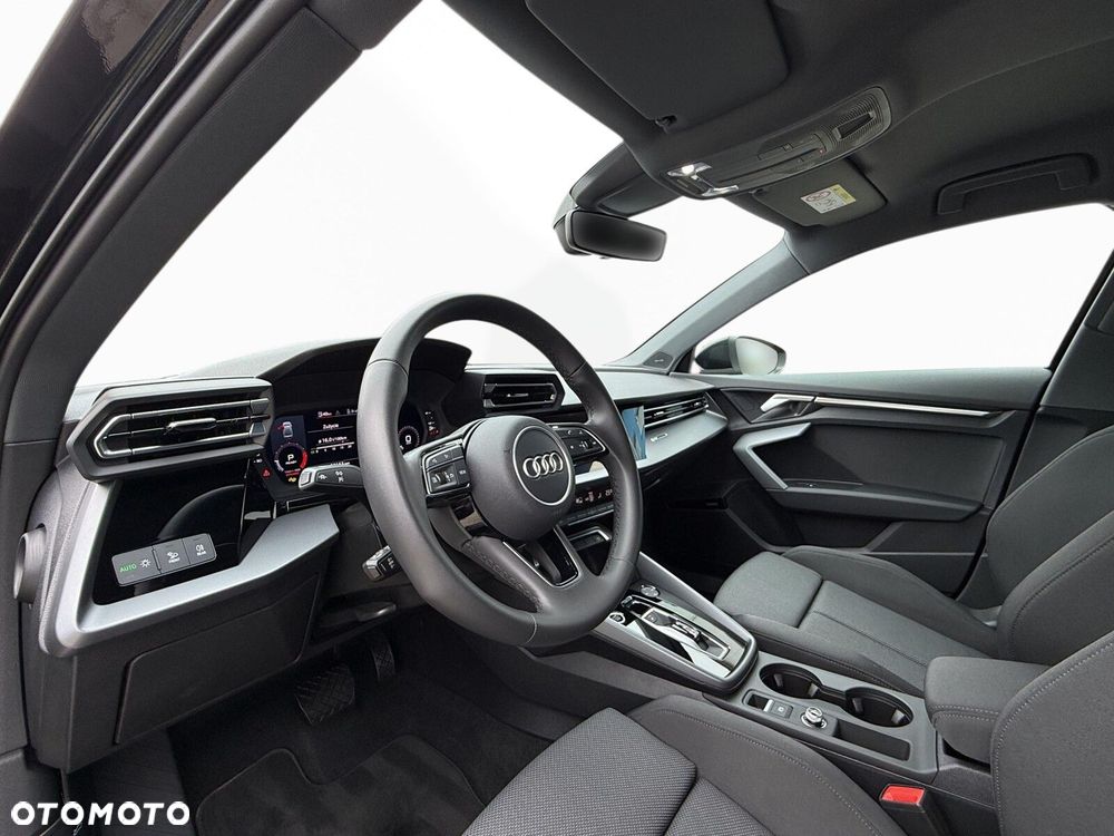 Audi A3 Limousine 35 TFSI mHEV S Line S tronic - 18