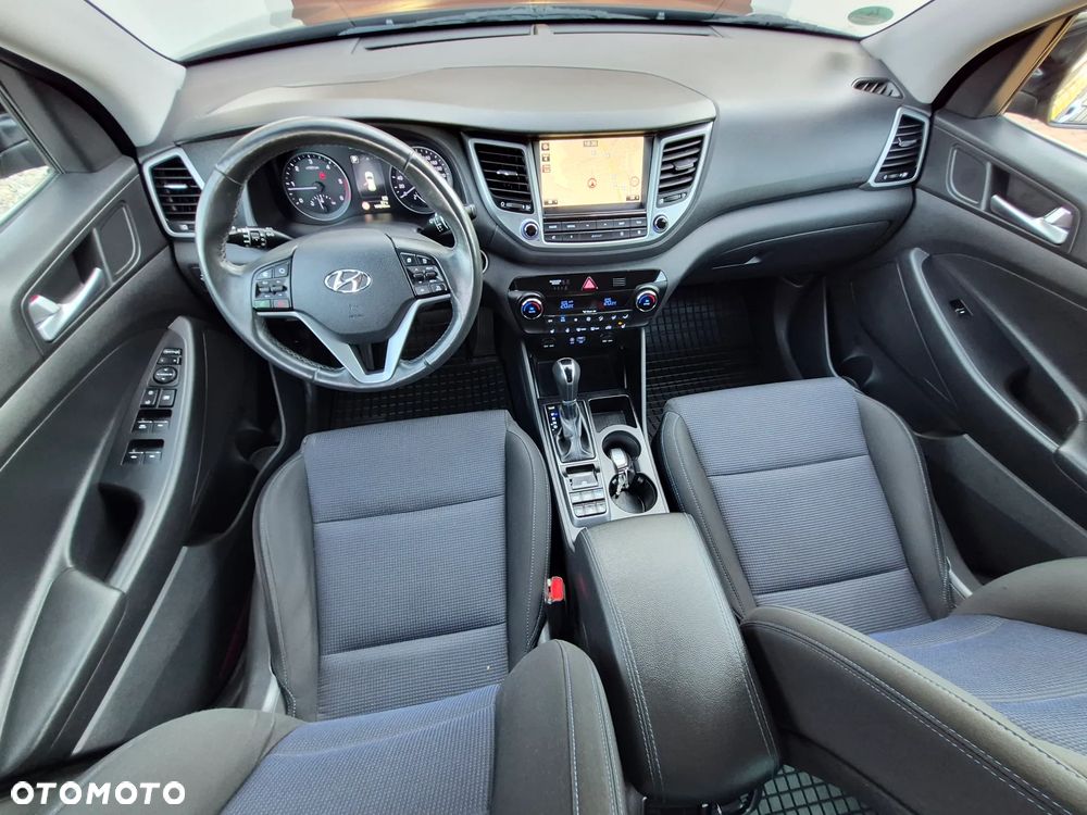 Hyundai Tucson - 8