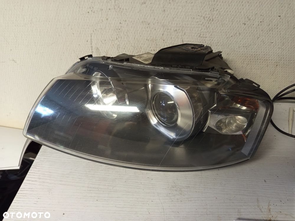 AUDI A3 8P 2003-08 REFLEKTOR XENON LEWY LUB PRAWY Z PRZETWORNICAMI 8P0941003M 8P0941004M - 1