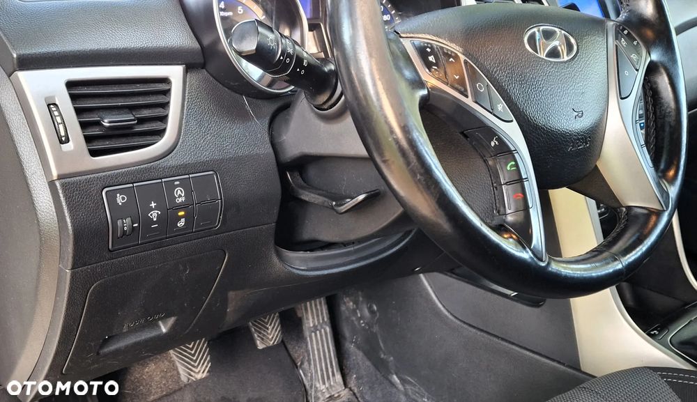 Hyundai i30 1.4 Trend - 10